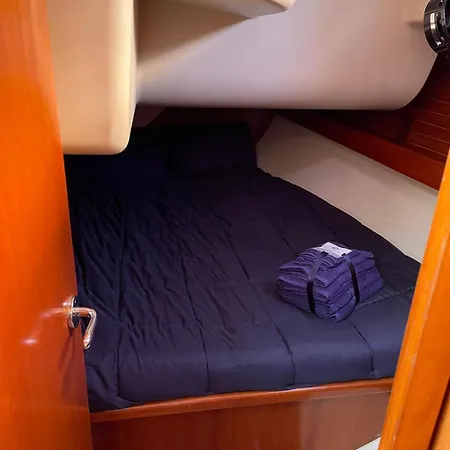 Singular En Úszó hotel