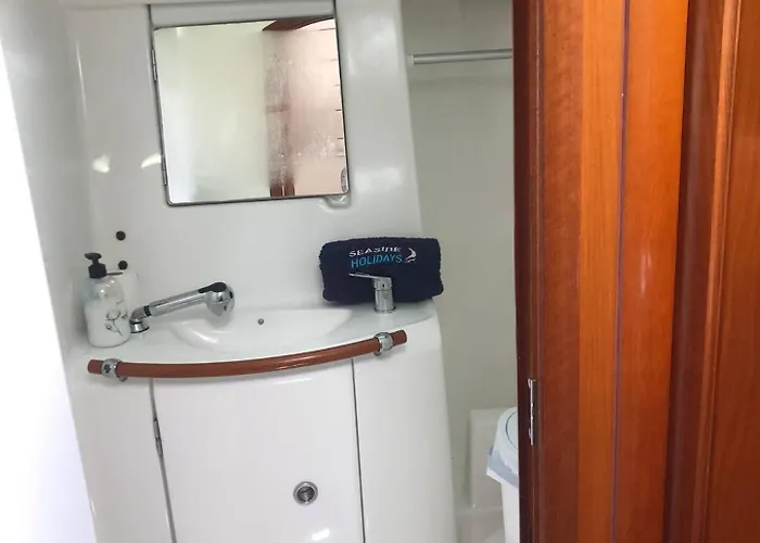 Singular En Πλωτό κατάλυμα Baiona