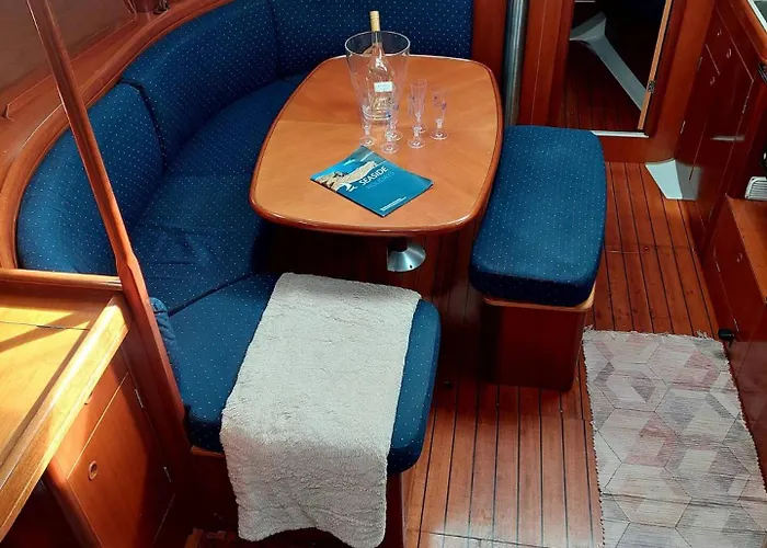 Singular En * Baiona