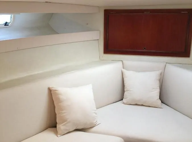 Singular En Πλωτό κατάλυμα