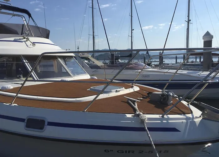 Singular En * Baiona