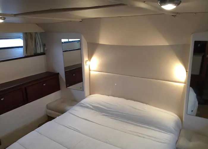 Singular En * Baiona